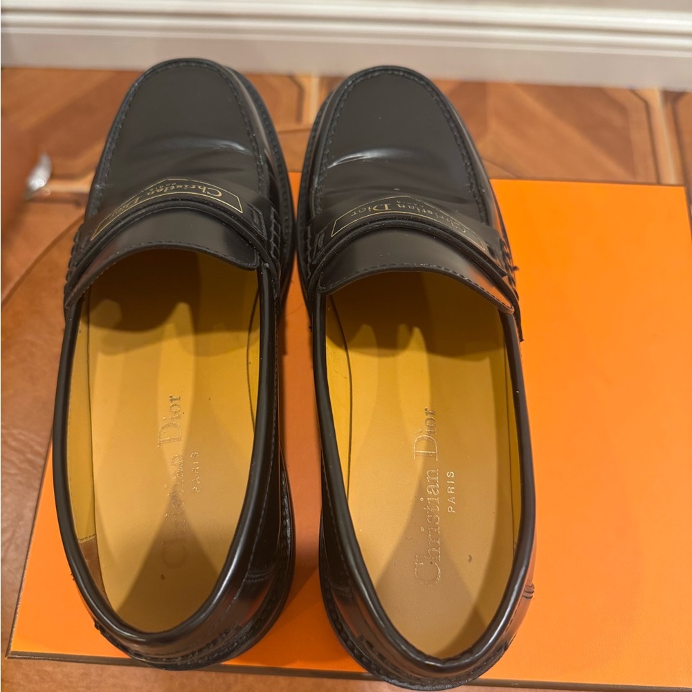 Dior Black Leather Men's Loafers with Gold Logo - Picture 4 of 6